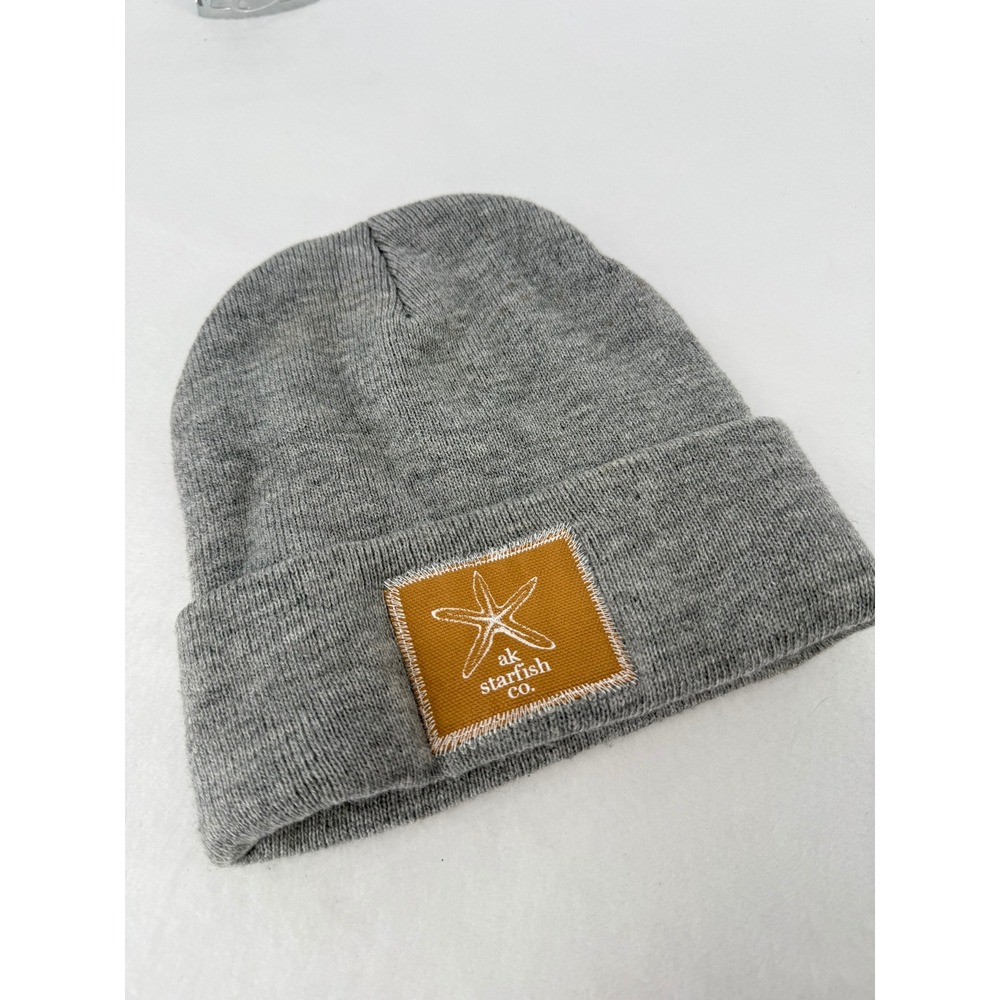 AK Starfish Co. Beanie Hat Unisex One Size Gray Cuffed Knit‎ Patch Logo